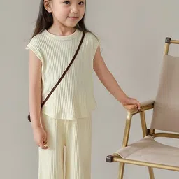 LULU & SKY Girls T-shirt with Trousers image 4