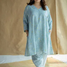 THE INDIAN ETHNIC CO Women Sky Blue Handblock Printed Slub Cotton Afghan Pant-picture-42