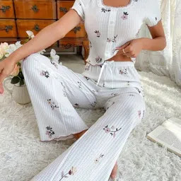 DressBerry Women Floral Printed Top & Pyjamas Night suit-image-44