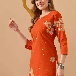 PHYSIL Floral Printed Pure Cotton Kurti image 2