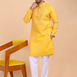 W & G Men Geometric Woven Design Silk Kurta with Trousers-picture-20
