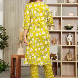 WILL BOTTOM Women Floral Printed Pure Cotton Kurta with Trouser & Dupatta image 2