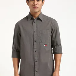 Tommy Hilfiger Men Spread Collar Solid Cotton Casual Shirt-picture-11