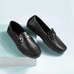 Mochi Men Toe Leather Slip-On Loafers With Buckles-picture-13