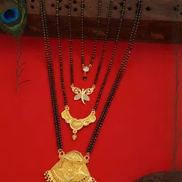 Bhanu diam Women Gold Mangalsutra-image-3
