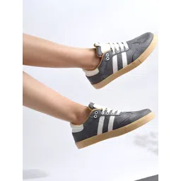 Stylestry Women Colourblocked Sneakers-picture-19