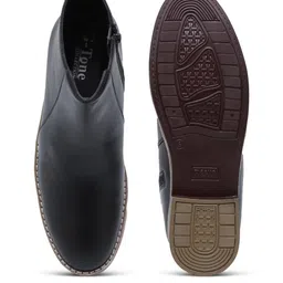 DIFEET Women Textured Round Toe Regular Boots image 5