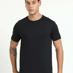 Classic Polo Round Neck Short Sleeves Slim Fit T-shirt-image-15
