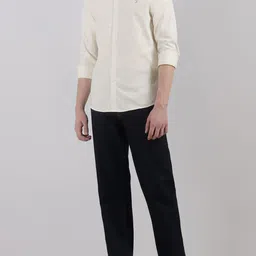 Farah Men Solid Button-Down Collar Cotton Casual Shirt image 2