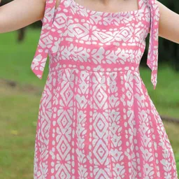 KALINI Women Batik Print Shoulder Tie Up Short Top image 2