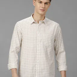 Voi Jeans Men Classic Spread Collar Checked Casual Shirt-picture-29
