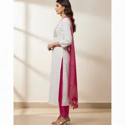 womenfashion Women Khadi Cotton Kurti Pyjama Dupatta Set image 3