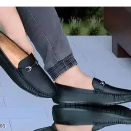 Voguish Men Loafers-image-2