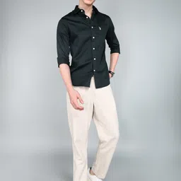 u.s. polo assn. Men Tailored Fit Checkered Cut Away Collar Casual Shirt image 2