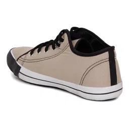 Duke Men's Light Grey & Black Sneakers image 5