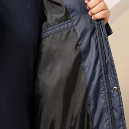 Sztori Plus Size Bomber image 2