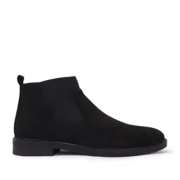 Carlton London Men's Black Chelsea Boots image 2