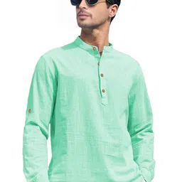 APEKTRA Men Mandarin Collar Kurta image 4
