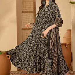Anouk Mirage Women Printed Regular Pure Cotton Kurta with Palazzos & With Dupatta image 5