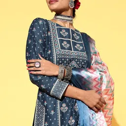 Libas Women Blue Silk Blend Printed Kurta Set image 5