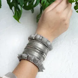 Teejh Silver-Plated Jagrita Stacked Bracelets for Women - Set of 3-image-73