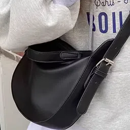 StyleCast Bucket Shoulder Bag with Tasselled image 2