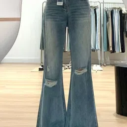 StyleCast Women Wide Leg High-Rise Slash Knee Medium Fade Jeans-picture-30