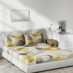 DDecor Bubbles Geometric Yellow Cotton 136 TC Double Bedsheet With 2 Pillow Covers-image-96