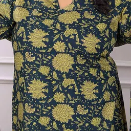 MIRAVAN Women Floral Printed Regular Pure Cotton Kurta with Sharara & With Dupatta image 2