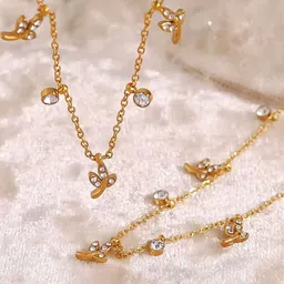 Inaya Gold-Plated Necklace image 5