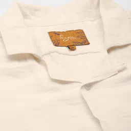 Sangria Men Relaxed Solid Opaque Casual Shirt image 4