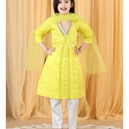 Piccolo Three Fourth Sleeves All Over Flower Motif Detailed A Line Silk Brocade Kurta With Salwar & Dupatta - Yellow image 4