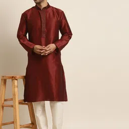 SOJANYA Men Maroon Kurta image 5
