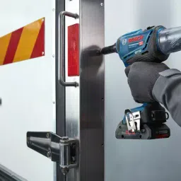 Bosch GRG 18V-16 C (Solo) Professional Cordless Rivet Gun image 5