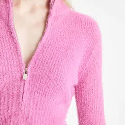 DeFacto Women Round Neck Crop Cardigan image 4