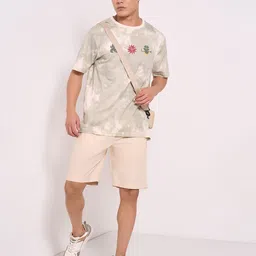 7 Alt by Pantaloons Men Slim Fit Shorts image 3