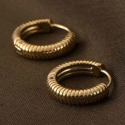 PALMONAS Women Gold-Plated Small Bar Bracelet & Classic Textured Hoops Jewellery Set image 3