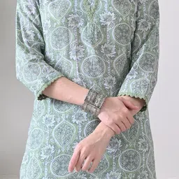 HERE&NOW Women Floral Printed Pure Cotton Kurta with Trousers & With Dupatta image 2