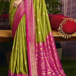 TIRA Ethnic Motifs Zari Silk Blend Handloom Patola Saree image 3