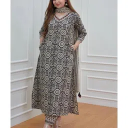 Chitrarekha Refined Women Dupatta Sets-picture-13