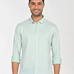 Indian Terrain Men Classic Fit Spread Collar Solid Cotton Casual Shirt-picture-32