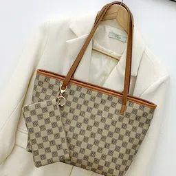 CORSICA Textured PU Oversized Structured Handheld Bag with Quilted-picture-10