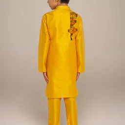 DEVOILER Boys Graphic Printed Mandarin Collar Straight Kurta image 3