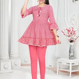 GREAT OUTFITS Floral Printed Tie-Up Neck Bell Sleeves Pure Cotton Kurti-picture-29
