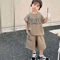 StyleCast x Revolte Boys Printed Pure Cotton T-shirt With Shorts-picture-22