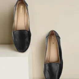 bata Women CLAIRE Wedges Sandal-picture-16