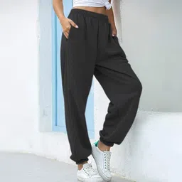 kateclo Women's Relaxed Sweatpants image 5