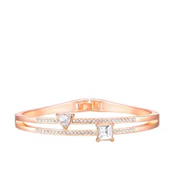 Yellow Chimes Women Rose Gold Plated Crystal Studded Bracelet image 2