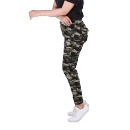 spenca Amazn Women Military Camouflage Dry-Fit Six Pocket Gym Trackpant,Joggers,Sports Pant | Green image 3