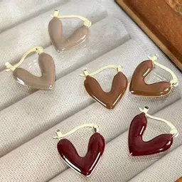 EL REGALO Set Of 3 Alloy Heart Shaped Hoop Earrings image 2